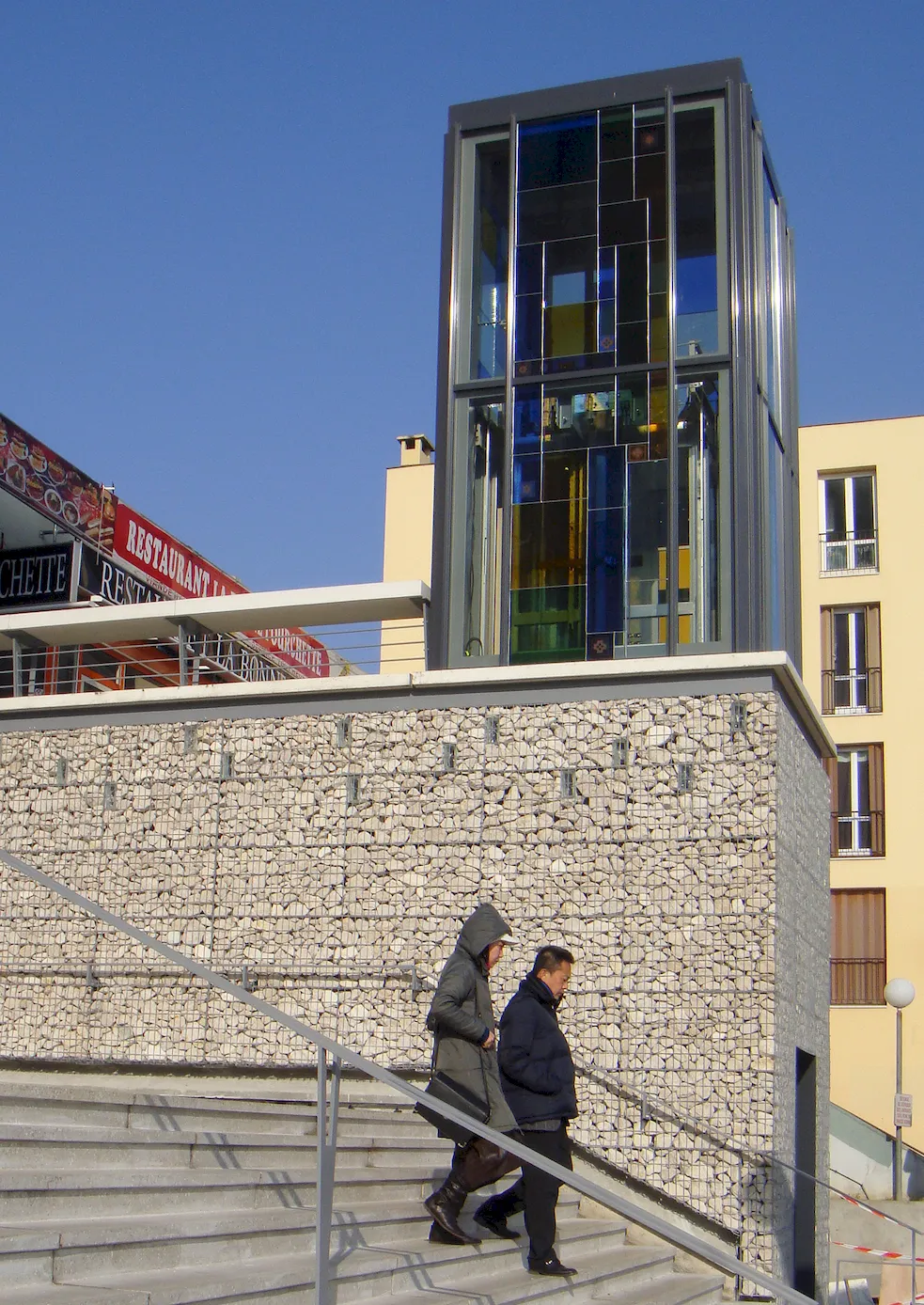 cage ascenseur public choisy atelier vitrail felzine